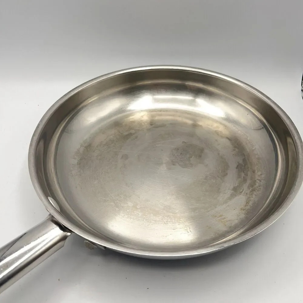 Wolfgang Puck's Sauté Pan Cafe Collection 18-10 Stainless Steel 032005 No Cover